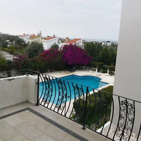Вилла Grand Kyrenia *